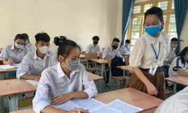 Thi tốt nghiệp THPT 2023: Cấm mang thiết bị ghi âm, ghi hình vào phòng thi