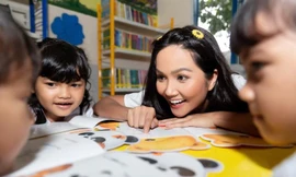 Học theo Hoa hậu 