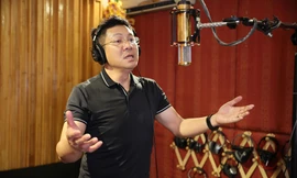 'Anh sẽ về nhưng không phải hôm nay' - lời hát tri ân lực lượng tuyến đầu