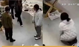 28 tuổi vẫn bị bố mẹ kiểm soát không tự mua nổi một đôi giày, cô gái òa khóc vì bất lực