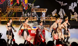 Chung kết Chị Đẹp: Chi Pu làm khách mời, Lệ Quyên đòi nhường suất thành đoàn