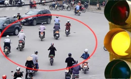 Luật hoá quy định cấm vượt đèn vàng