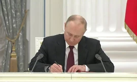 Nga công nhận độc lập của hai nước cộng hòa tự xưng ở Donbass