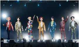 Fan chớ dại mua 5 món goodie này kẻo “khi mua hết tiền nhận hàng hết vui”