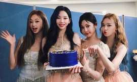 Chỉ là đeo khẩu trang đi làm mà aespa vẫn được khen ngợi vì thần thái sang chảnh