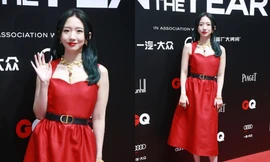 Lần đầu tiên thảm đỏ C-Biz có nữ nghệ sĩ khiến fan nhìn mà thấy tiếc cho bộ váy Dior