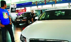 Sẽ giảm một nửa thuế, phí ôtô?