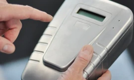 Thiết bị phát hiện ma túy qua mồ hôi