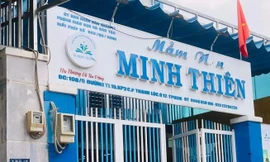 TPHCM: Đình chỉ 2 cơ sở mầm non giữ trẻ sớm hơn quy định
