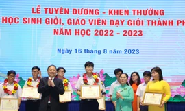 TPHCM chi 14 tỷ khen thưởng học sinh, giáo viên