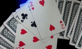 Đánh bài trong trường học là vi phạm kỷ luật