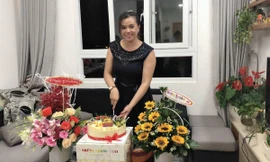 Chị Việt trong một lần sinh nhật của mình trước khi mắc COVID-19