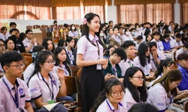 Lễ 30/4 và 1/5, có trường cho sinh viên nghỉ luôn… nửa tháng