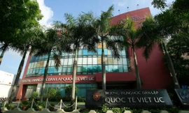 Trường Quốc tế Việt Úc nơi có giáo viên mác COVID-19