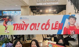 Trường học của cầu thủ Bích Thùy tiếp lửa, cổ vũ tuyển nữ Việt Nam tranh HCV Sea Games 31