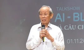 Ra mắt hồi ký 'Đã là thuyền phải ra khơi' của nguyên Bộ trưởng Giáo dục Trần Hồng Quân