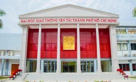 Trường đại học đầu tiên cam kết không tăng học phí năm học 2023-2024