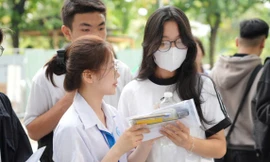 Điểm sàn các trường đại học tốp đầu TPHCM ra sao trước giờ Bộ GD&ĐT công bố điểm thi