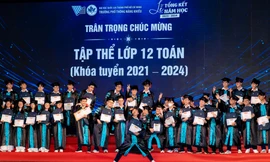 Ngôi trường có hàng trăm giải thưởng quốc gia, quốc tế