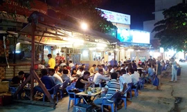 Những quán nhậu lớn sẽ được đưa vào diện kiểm tra chống thất thu thuế. (Ảnh minh họa: IE).