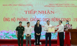 Trường ĐH Văn Lang cùng đồng hành tặng 500 máy thở MV20 phòng chống dịch
