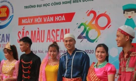 Ngày hội văn hóa “Sắc màu ASEAN 2020” tại trường ĐH Công nghệ Miền Đông 