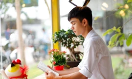 Chàng sinh viên điển trai mê nghiên cứu khoa học