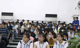 Người trẻ nên "khởi nghề hay khởi nghiệp"?