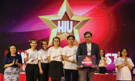 Sôi động cuộc thi tiếng Anh “HIU English contest”