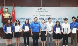 Trường ĐH Quốc tế (ĐHQG TP. HCM ) tuyên dương "Thanh niên tiên tiến làm theo lời Bác" 