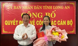 Bà Trần Ngọc Uyển (Phó Bí thư tỉnh Đoàn Long An) giữ chức vụ Phó Giám đốc Sở Ngoại vụ. Ảnh UBND tỉnh Long An