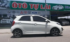 Thuê loạt ô tô đem bán ra nước ngoài, thu lời bất chính hơn 11 tỷ đồng