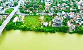 Cận cảnh tổ hợp thương mại dịch vụ hơn 200 tỷ ‘bất động’ nhiều năm ven sông Hương