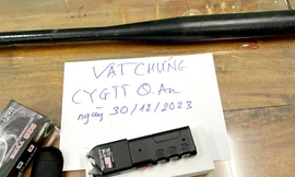 Bắt 3 đối tượng dùng hung khí giải quyết mâu thuẫn trước trường học