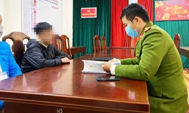 Nhóm 'đạo chích' chuyên trộm heo đất tiết kiệm tại các trường học ở Huế