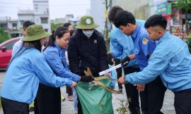 Hơn 1.000 đoàn viên, thanh niên, cán bộ, chiến sĩ tham gia ‘Chủ nhật xanh’ vì Huế xanh, sạch, sáng
