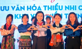 Giao lưu văn hóa thiếu nhi các dân tộc khu vực miền Trung