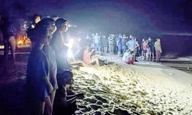 Chủ tịch tỉnh TT-Huế khen thưởng 2 thanh niên dũng cảm cứu 6 học sinh đuối nước