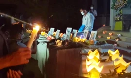 Xúc động lễ tưởng niệm sinh viên Nguyễn Văn Nhã. Ảnh cắt từ clip