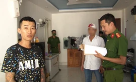 Tìm con nợ thu lãi vay bất thành, dùng kéo đâm người khác thương tích