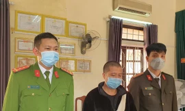 Bắt đối tượng tổ chức vận chuyển 4 người Trung Quốc nhập cảnh trái phép