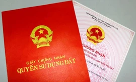 Cán bộ phường ở TT-Huế 'ngâm’ hàng chục sổ đỏ của người dân hơn 4 năm