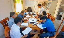 Cán bộ tư pháp, hộ tịch thu sai tiền của nhiều hộ dân vùng núi