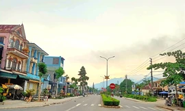 Một huyện miền núi biên giới tại Thừa Thiên-Huế được công nhận thoát nghèo