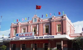 Thanh niên từ TPHCM sang Đồng Nai bắt tàu lửa về Huế mắc COVID-19