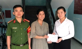 Vận động trả lại 300 triệu đồng cho người chuyển khoản nhầm