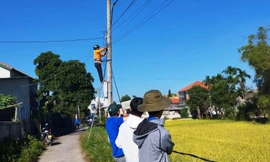 Sôi nổi tình nguyện hè ‘Làm dân tin - đi dân nhớ - ở dân thương’