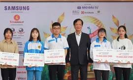 Khởi động giải golf từ thiện thường niên Vì trẻ em Việt Nam