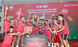 Bamboo FC vô địch sau chiến thắng nghẹt thở ở loạt sút luân lưu 11m