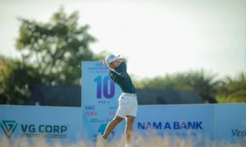 Nguyễn Anh Minh dẫn đầu giải nam